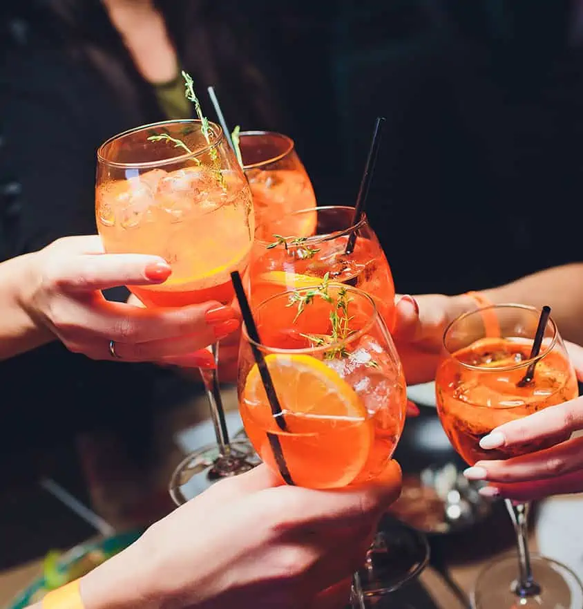 TABLE-Getraenke-Aperitif-Digestif.jpg